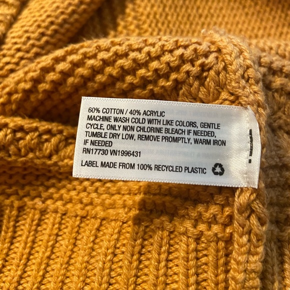 Universal Thread Mustard Yellow Chunky Knit Sweater - Picture 4 of 5